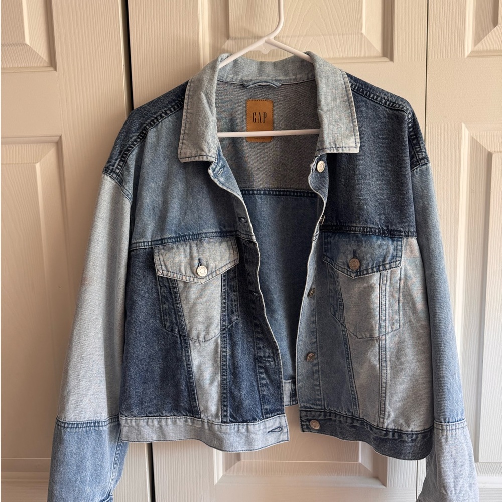 GAP Women's Two-Tone Blue Patchwork Denim Jacket